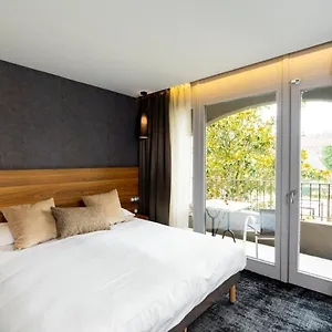 Hotel Fac&spera -hôtel&spa, Tain-lʼHermitage